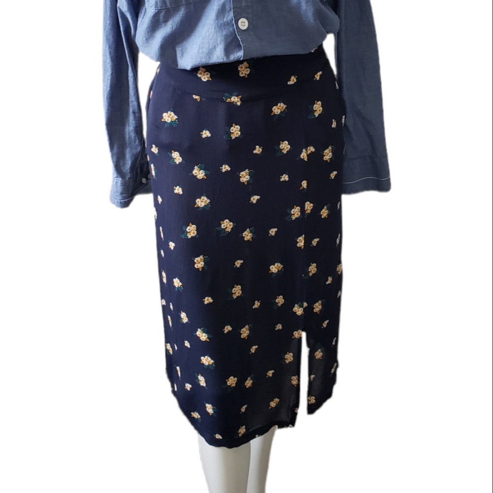 Cream vintage inspired navy lightweight floral midi skirt with front slit